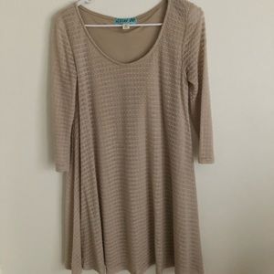 Tan dress xs